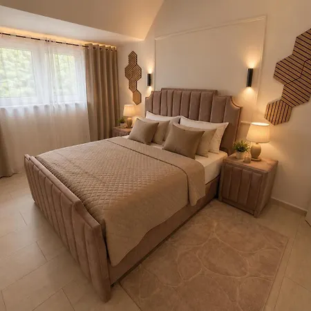 Elegantes Rheinblick-apartment In Ruhiger Lage Lägenhet *